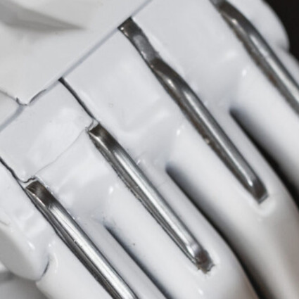 mujeres-de-alto-angulo-juntando-las-manos